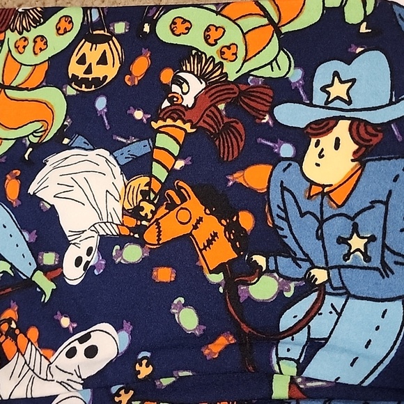 Tween Lularoe Leggings - Halloween 🎃 - Picture 2 of 2